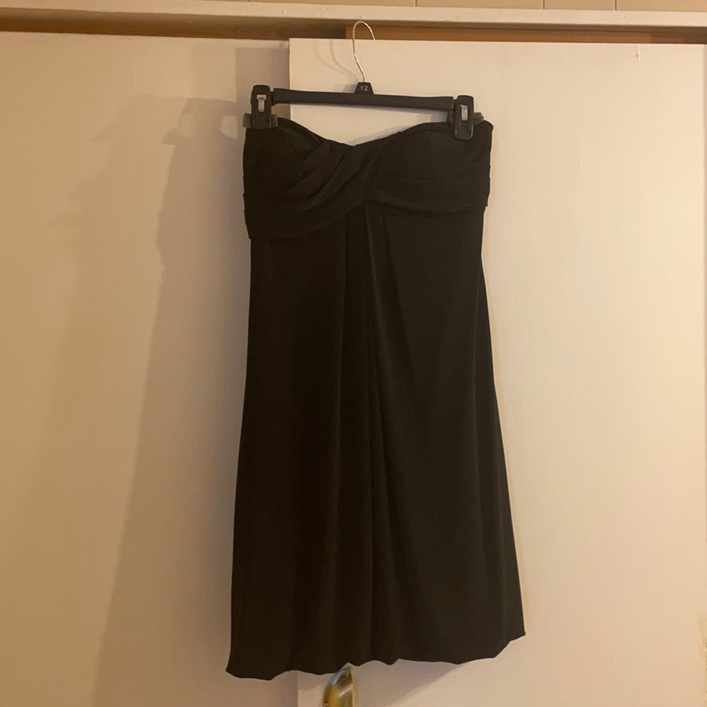 Cache size 6 black strapless dress